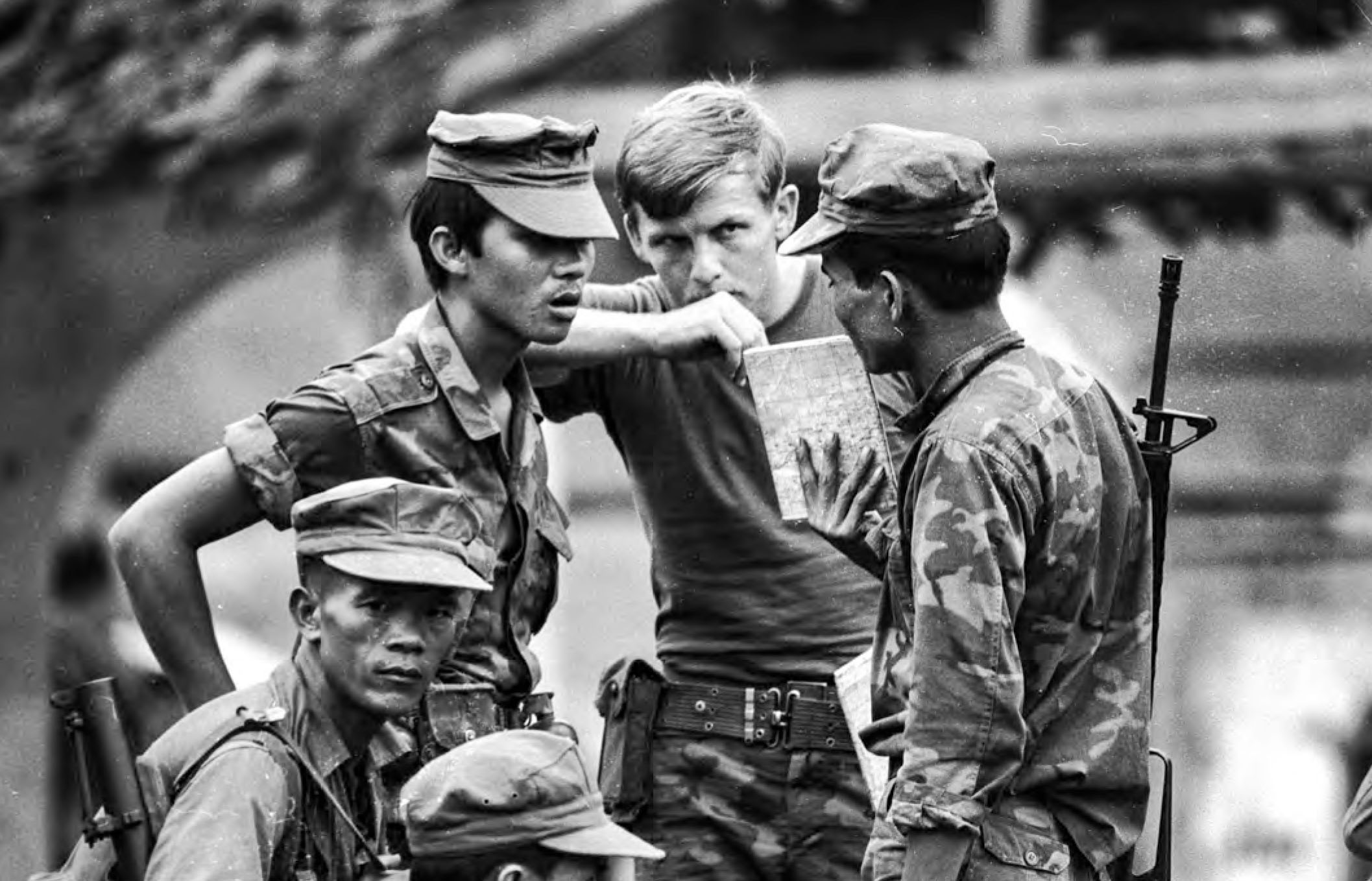 Marines And Vietnamese Working Together marines-and-vietnamese-working-together